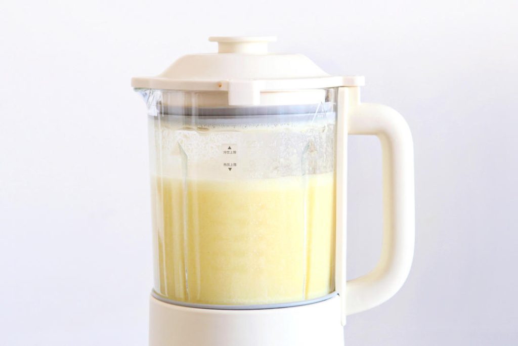 High-Speed Cooking Blender / Soy Milk Maker (Recommended)
