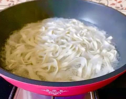 Parboil the Noodles (3-4 minutes)