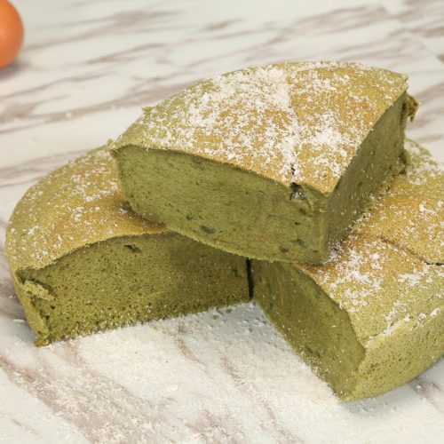 Fluffy Matcha Chiffon Cake