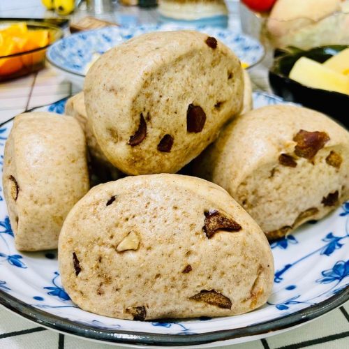 Whole wheat steamed buns