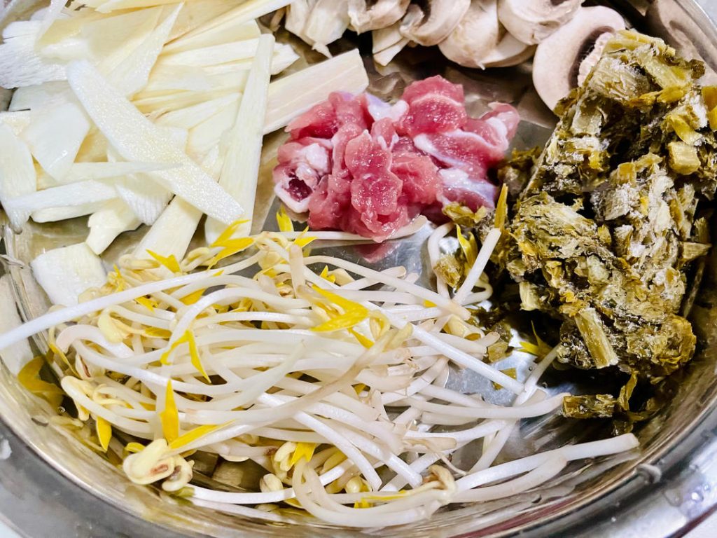 How to Grow Mung Bean Sprouts