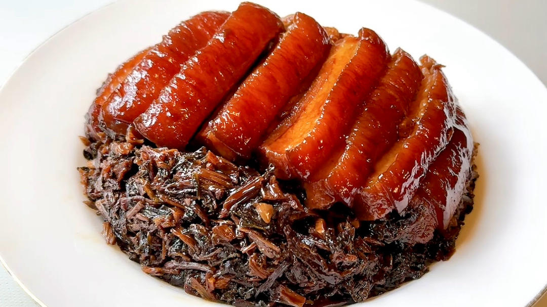 Mei Gan Cai Kou Rou