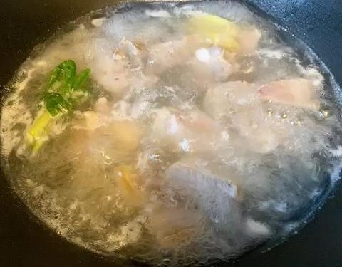 First Blanch (The Meat): Place the pork ribs and salted pork into a pot of cold water. Add 1 scallion knot, 2 slices of ginger, and 1 tbsp of Shaoxing wine. Bring to a boil over medium-high heat and blanch for 2 minutes. Remove the meat and rinse it clean with hot water.