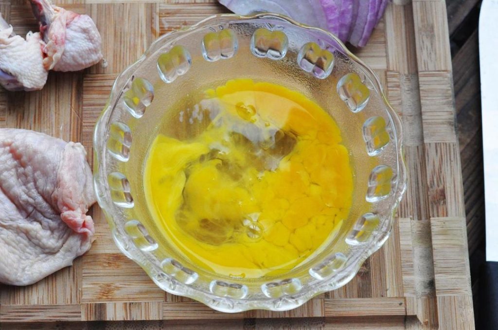 Prep the Eggs: Crack the eggs into a bowl. Lightly break the yolks and give them two or three stirs. Remember, do not over-beat!