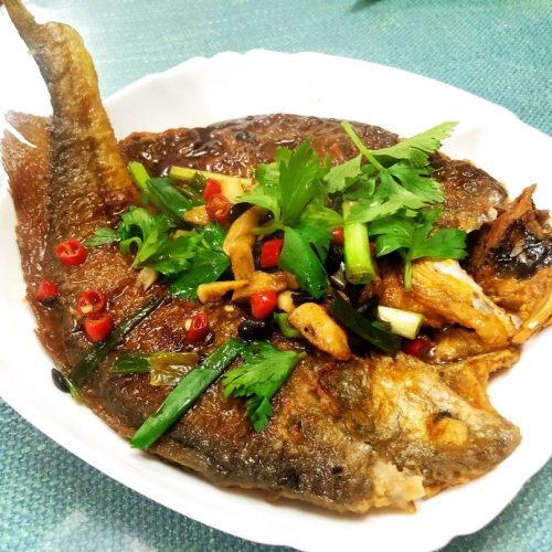 Pan-Fried Yellow Croaker with Black Bean Sauce