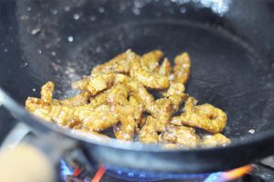 Stir-fry the Pork