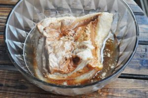 The Soak: Once the meat is soft and tender, do not remove it immediately. Let it soak in the liquid. As mentioned, leaving it overnight in the fridge (in the liquid) produces the best flavor. If rushing, soak for at least 30 minutes to an hour.
