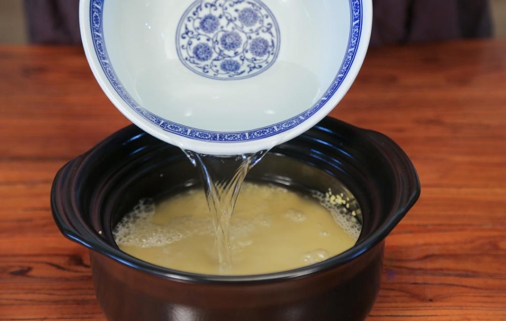 Soak the Millet