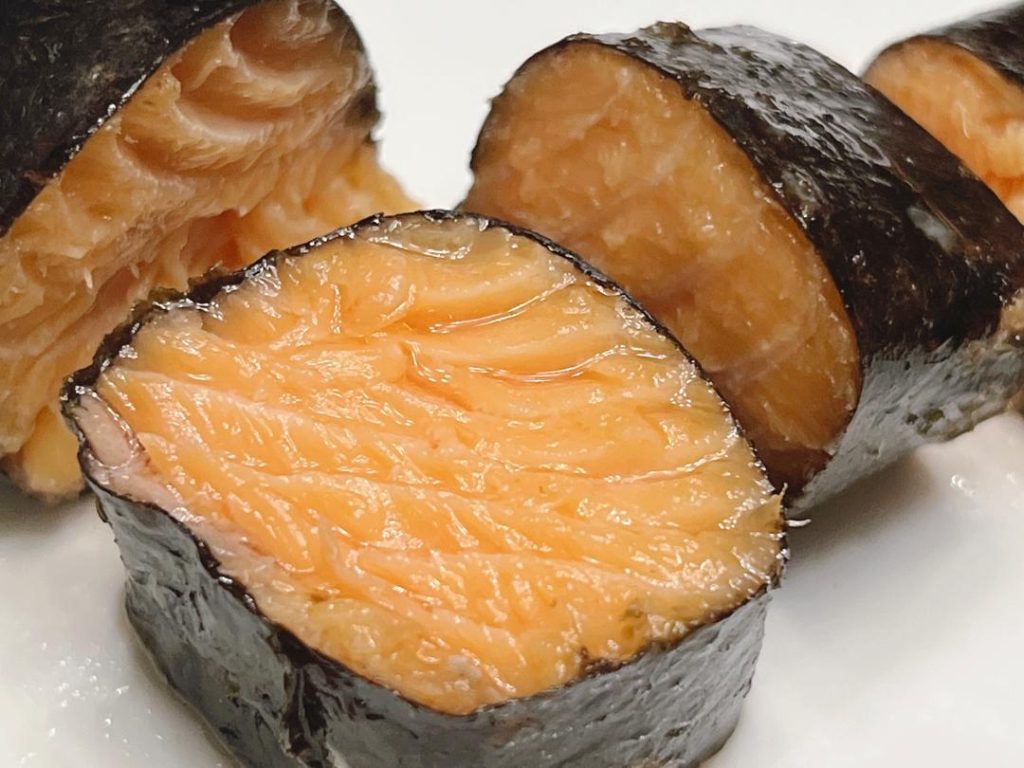 Slice and Serve: Remove from the oven. Carefully slice the strips into bite-sized pieces to reveal the incredibly moist, vibrant interior. Serve immediately.
