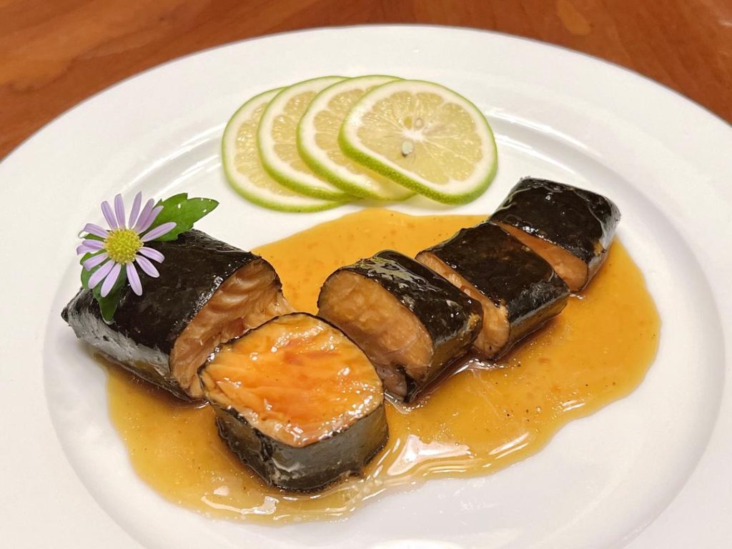 Slow-Baked Nori Salmon