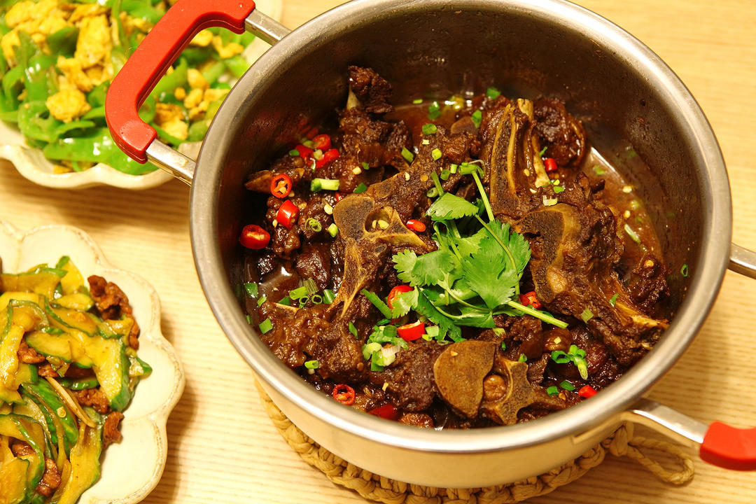 Spicy Lamb Spine Stew