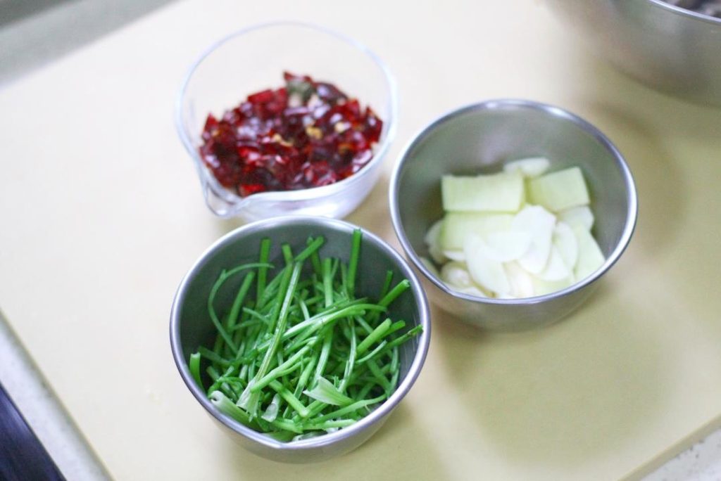 Mise en Place: Because the cooking time is less than 3 minutes, you must have your soy sauce, sugar, and chopped vegetables measured and next to the stove. You will not have time to open bottles once you start.