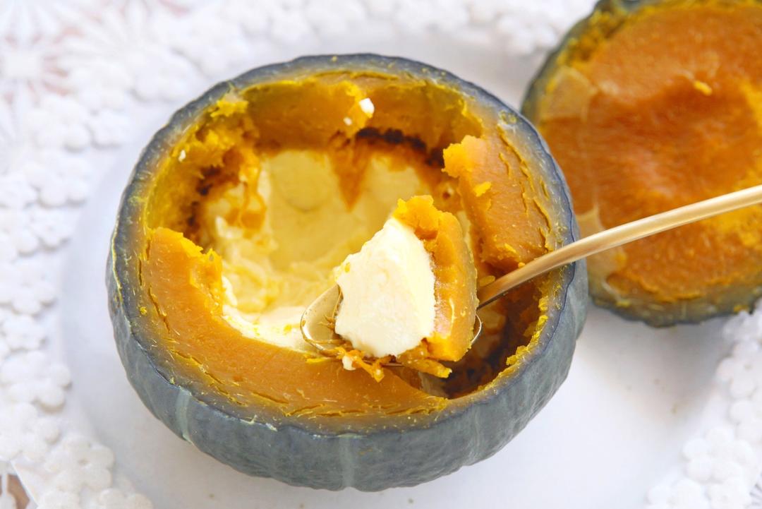 Steamed Egg in Pumpkin