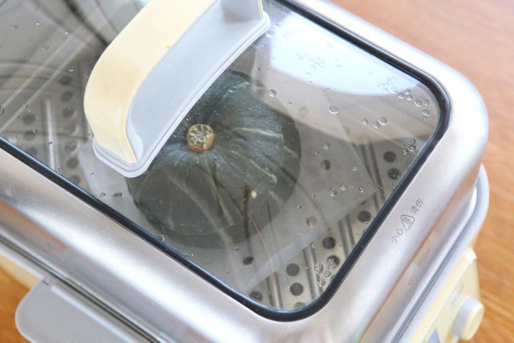 First Steam (The Pumpkin) Place the hollowed-out pumpkin (without the lid) into your steamer. Steam over medium-high heat for 10 minutes.