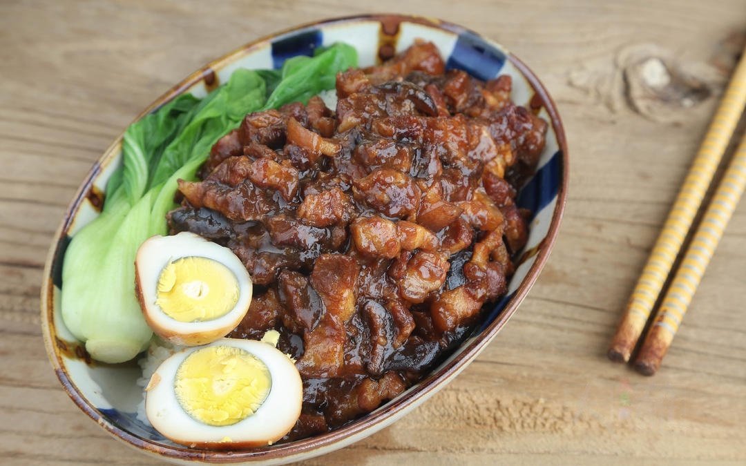 Taiwanese Braised Pork Rice - Woks of Love