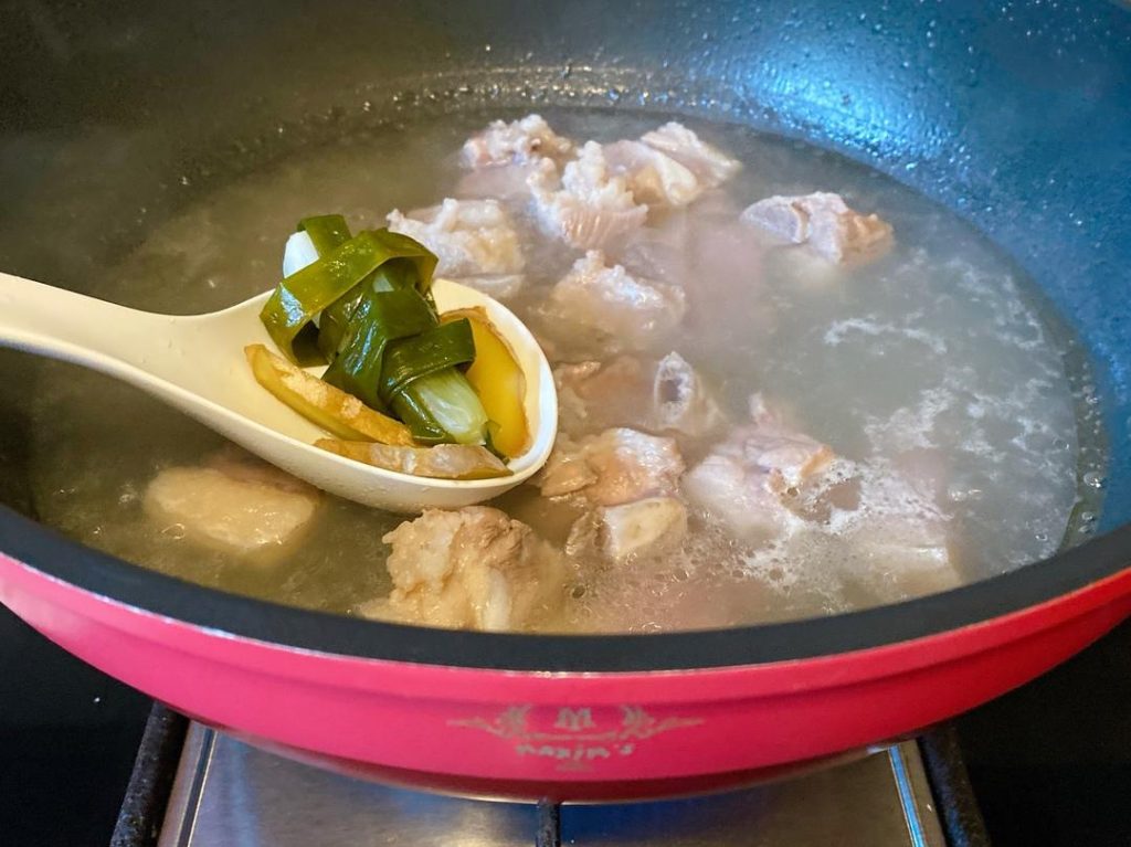 Start the Broth (40 minutes)