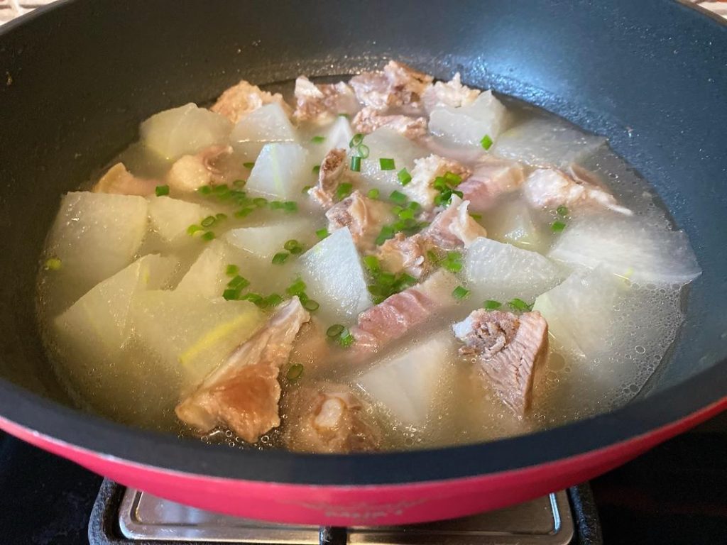 Season and Serve (2 minutes): Stir in the salt, tasting as you go. Turn off the heat and garnish with fresh chopped scallions. The residual heat will continue to soften the melon slightly.