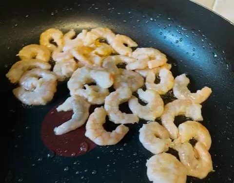 Velvet the Shrimp (2-3 minutes)