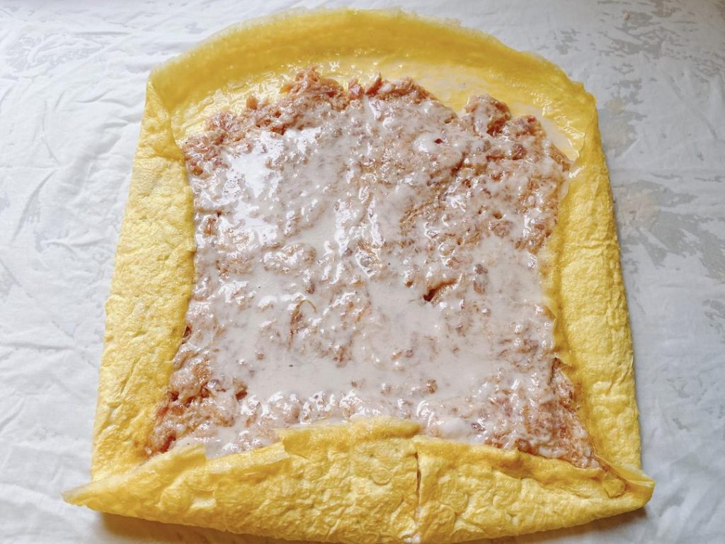 Assemble the Roll (5 minutes)