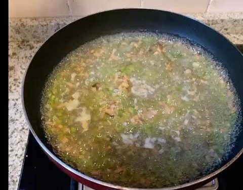 Add the Egg White Ribbons (30 Seconds)