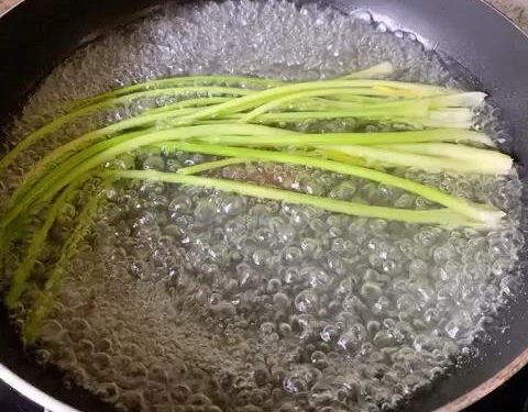Step 1: Blanch the Celery (1 Minute)