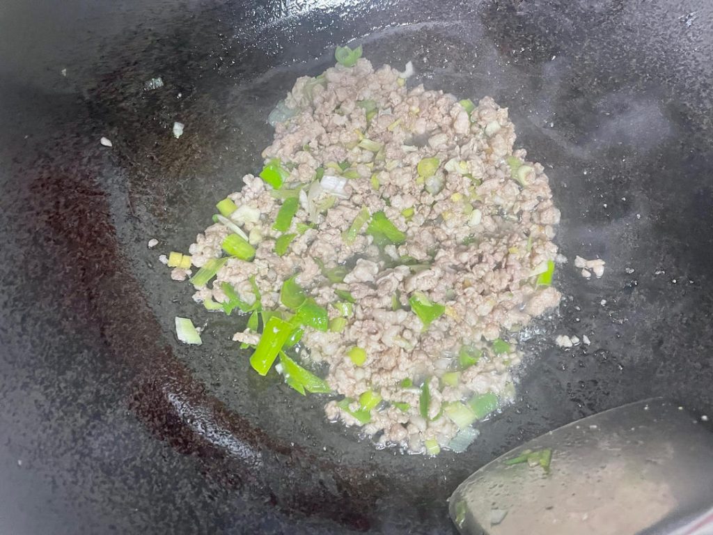 Build the Aromatic Base (1-2 minutes)