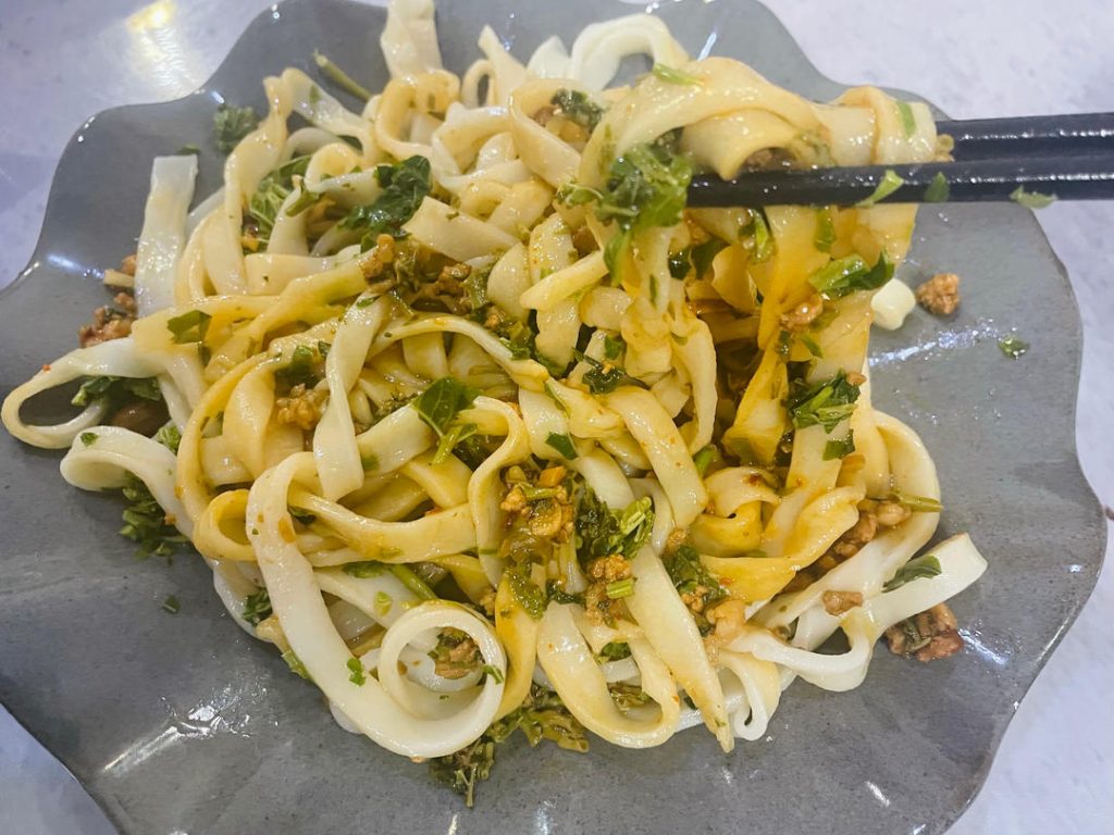 Chinese toon noodles