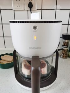 Arrange: Place the lamb chops in the air fryer basket. If your air fryer has a built-in rack, use it to elevate the meat, allowing air to flow underneath.