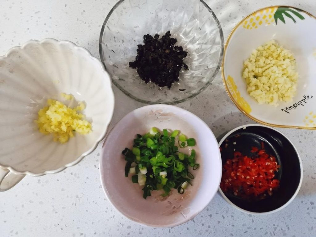 Chop Aromatics