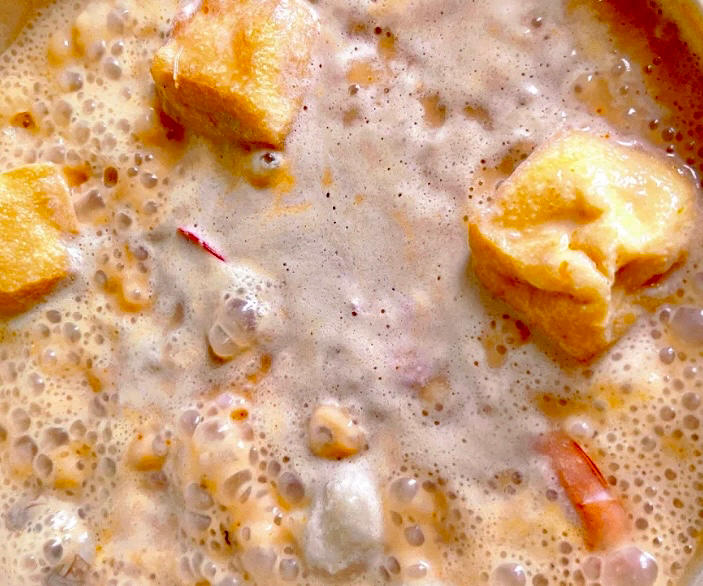 Cook the Seafood (3-5 minutes)