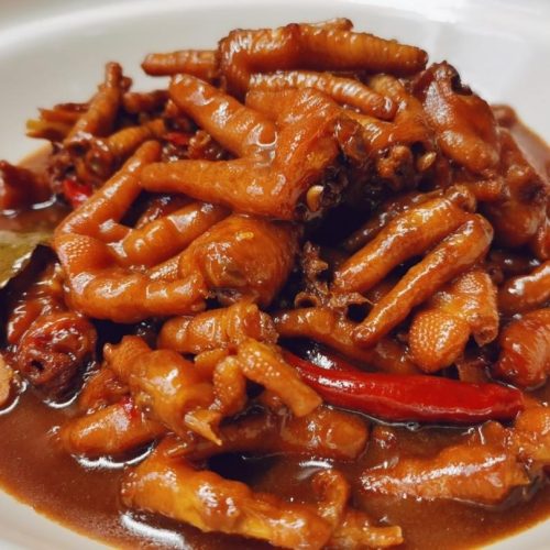 Red Braised Chicken Feet