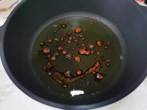 1. The Art of "Tang Se" (Sugar Color)