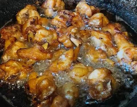 Deep-Fry the Chicken (Cook time: 8-10 mins)