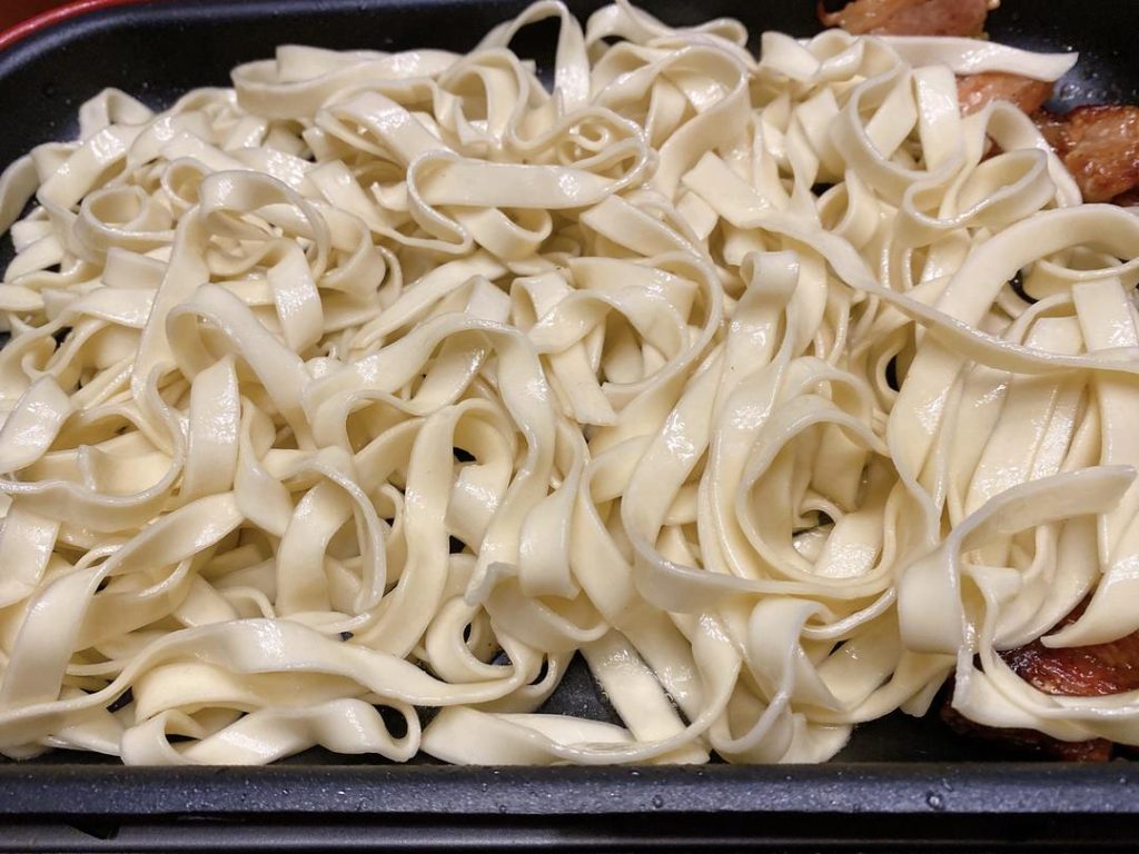 Stir-fry the Noodles