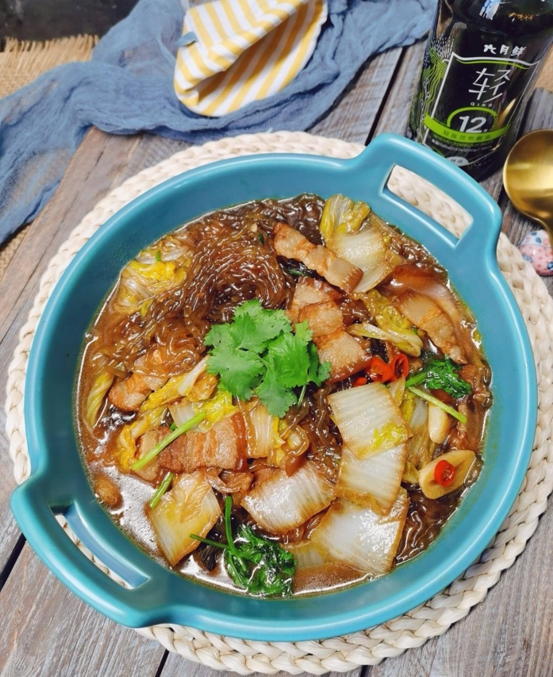 Zhy Rou Pork & Cabbage Stew: Zhu Rou Bai Cai Dun Fen Tiao (30-Min) - Woks of Love