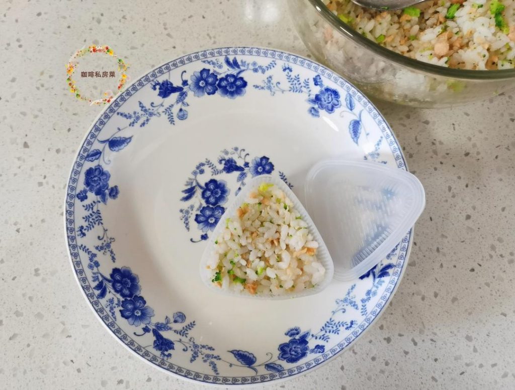 Shape: Use a mold to form triangles.
