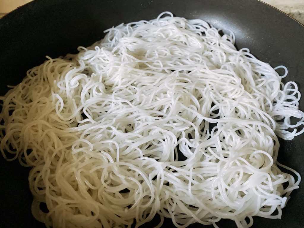 Fry the Noodles
