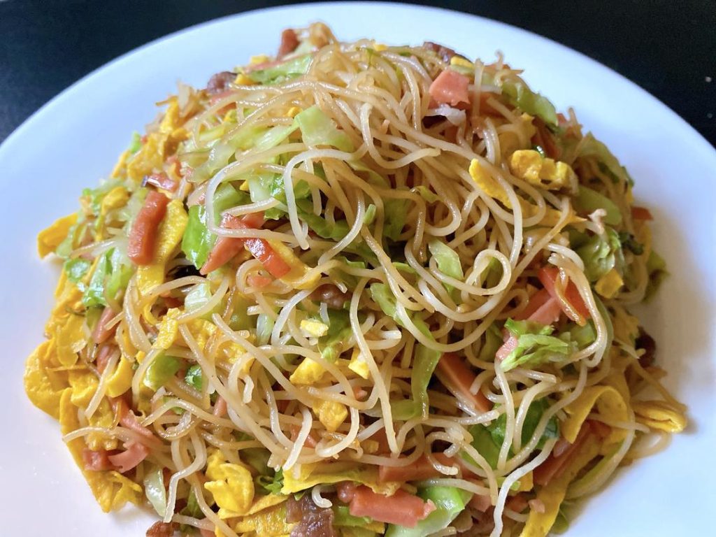 Toss until fully combined. Serve immediately while hot and aromatic!
