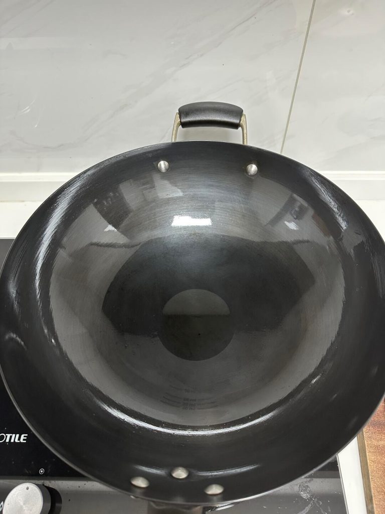 How to Clean a Wok Properly