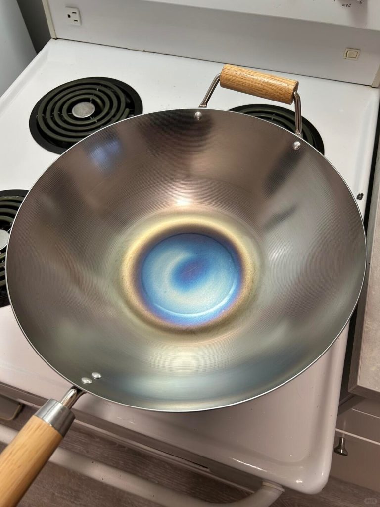 Seasoning Your New Wok