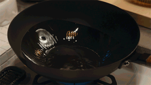 Aromatic Infusion: Leave 2 tbsp oil in the pan. Sauté ginger slices and scallion whites until fragrant (about 30 seconds).