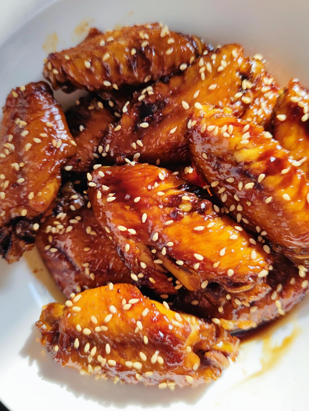Air-fryer cola chicken wings with a caramel glaze