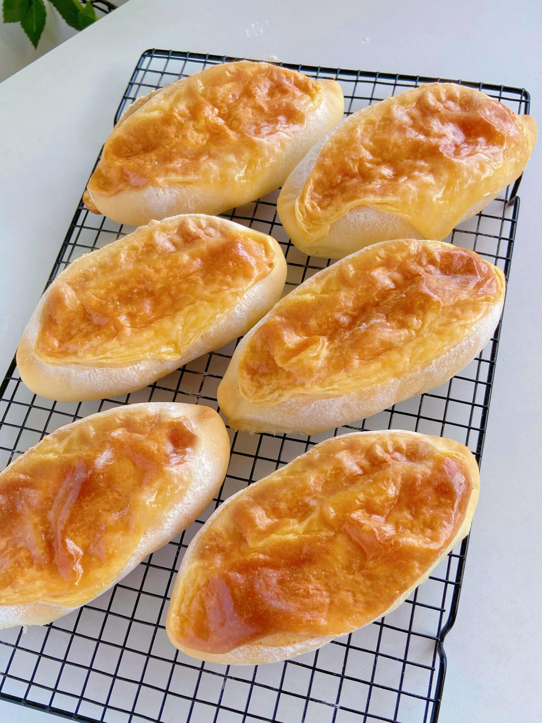 Bake at 170 degrees C top / 180 degrees C bottom on the middle rack for 20 minutes.