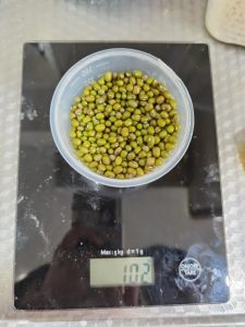 Rinse the mung beans and rice
