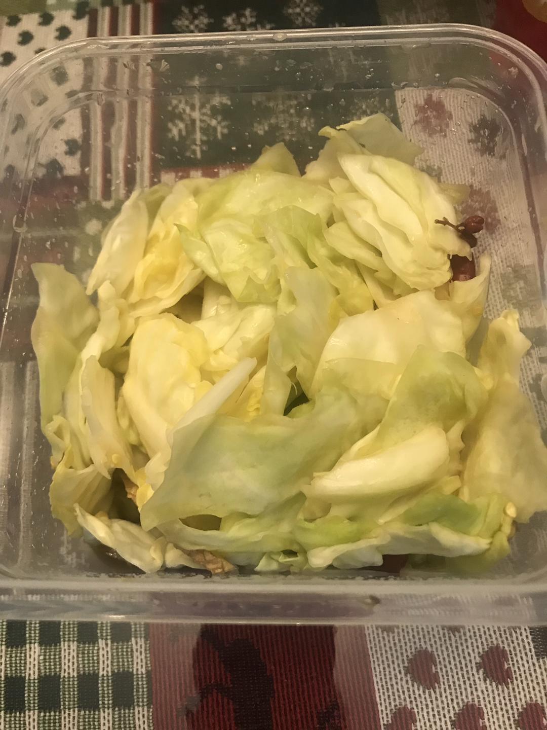 Crunchy pickled cabbage in a jar