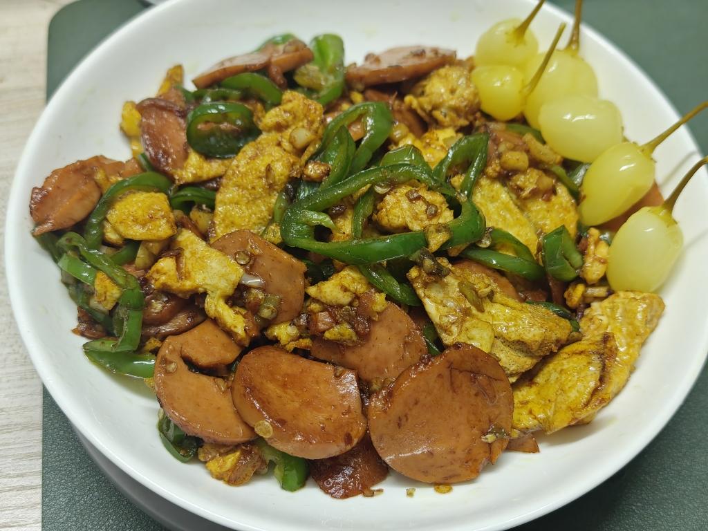 With sweet-sour-spicy pickled peppers, this p