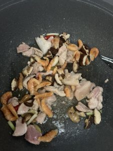 Wenling fried rice noodles step 4