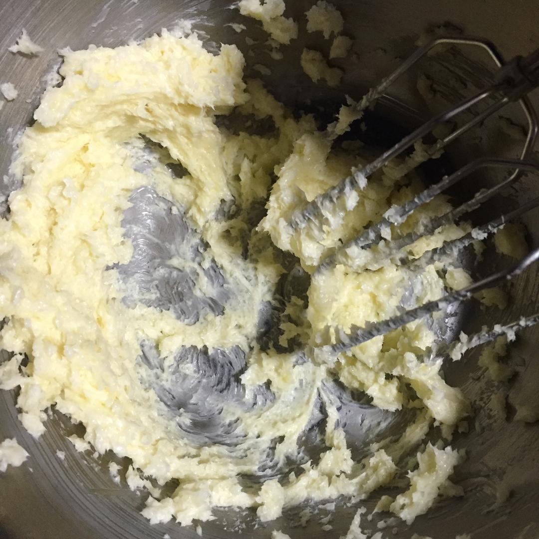 Cream the butter, then beat in the sugar and salt until fluffy