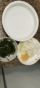 The simple ingredients: soaked kelp, sliced melon, rinsed shrimp
