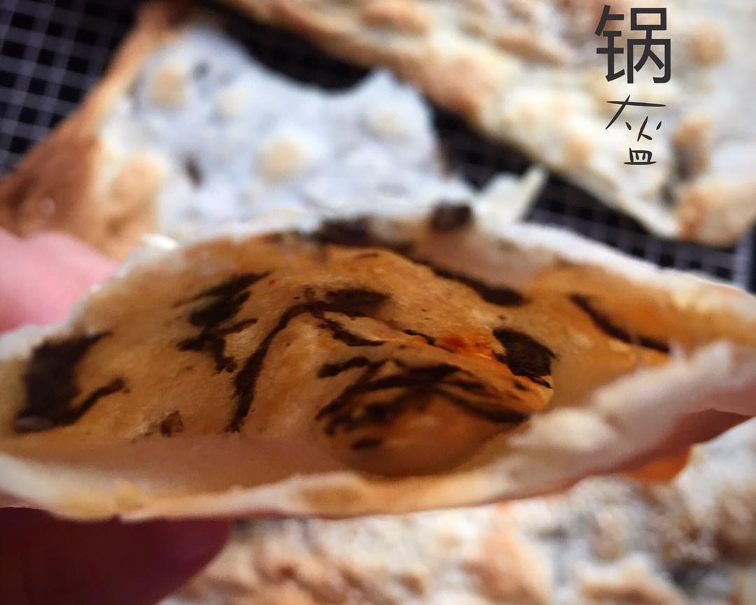 Baked Mei Gan Cai Guokui ready to serve, golden and crispy